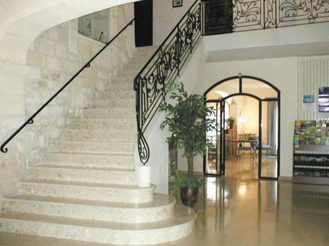 Les Echevins Hotel Тараскон Екстериор снимка